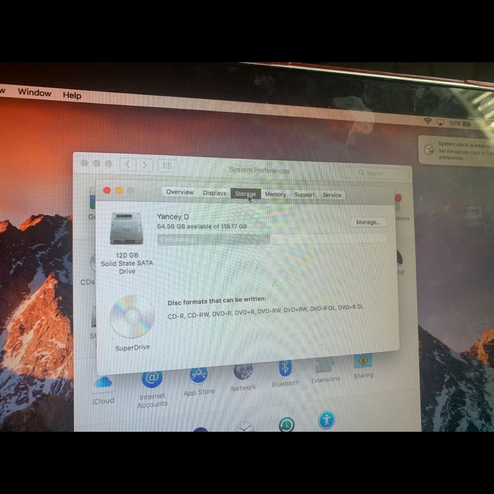 Mac book